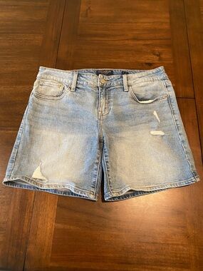 Lucky Brand Light Wash Distressed Denim Shorts - Women NWOT
